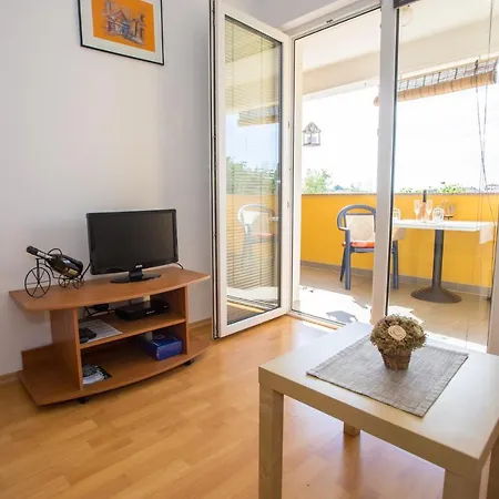 Apartman Vlado Apartment
