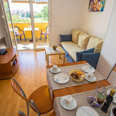 Apartman Vlado Apartment