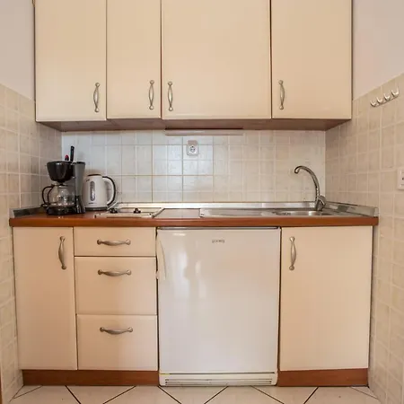 Apartman Vlado Apartment *