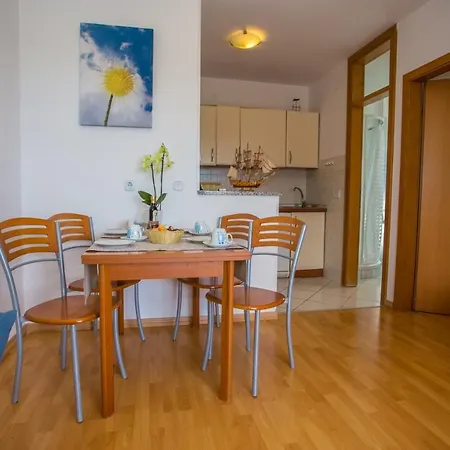 Apartman Vlado Apartment Vrsar